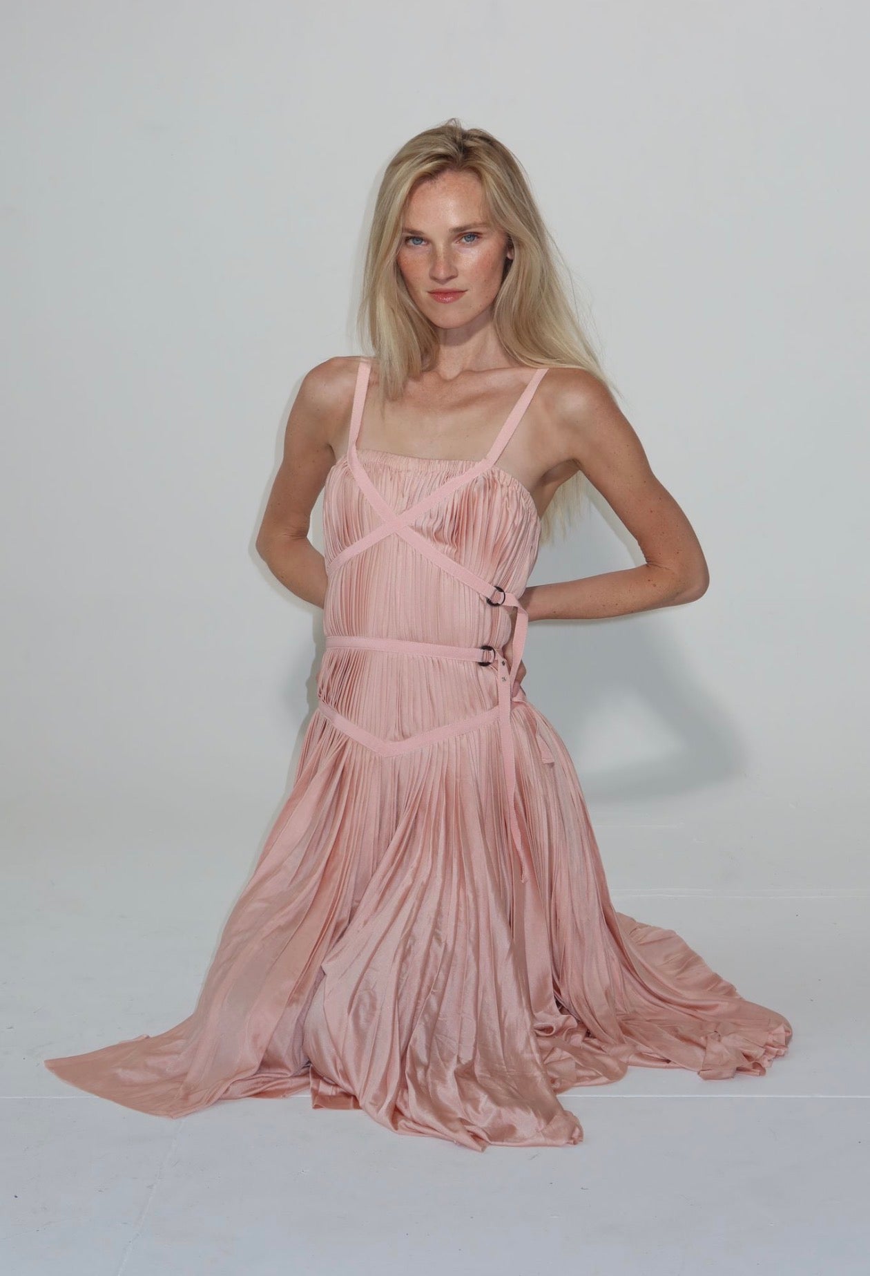F/W 2002 runway pink dress