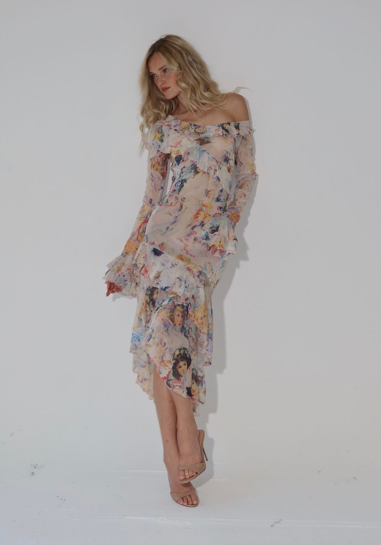 JPG cherub dress