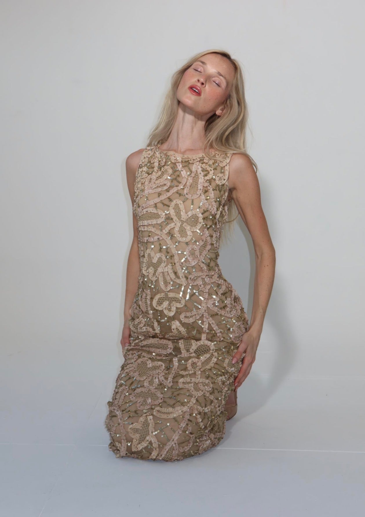 Oscar De La Renta F/W 2008 Runway gold embellished gown