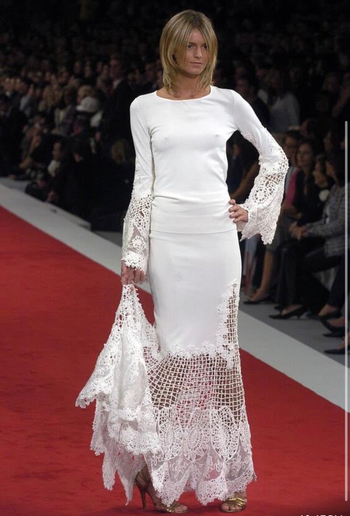 S/S 2005 runway set