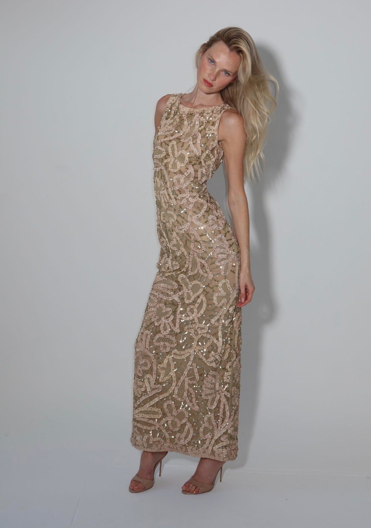 Oscar De La Renta F/W 2008 Runway gold embellished gown
